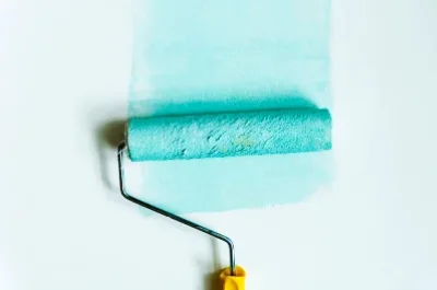 Peinture intérieure à Tréminis — murs, plafonds et boiseries